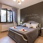 2 Bedroom Lovely In Dom wakacyjny *