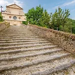 2 Bedroom Lovely In Nyaraló