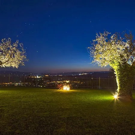 2 Bedroom Lovely In Сasa de vacaciones Massa Martana