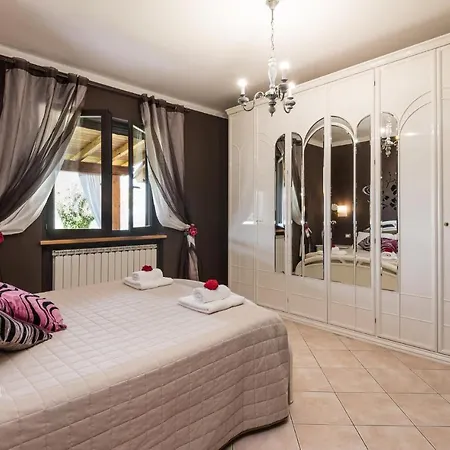 Σπίτι διακοπών 2 Bedroom Lovely In Massa Martana